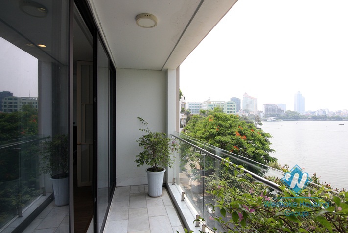 Nice lake view two bedrooms apartment for rent in Yen Phu village, Tay Ho, Ha Noi